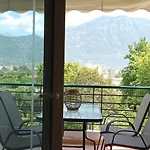 Sofias Zen 70 Sq2 * Kalamata